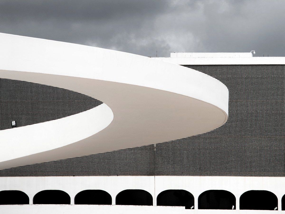 Arquitetura institucional de Brasília